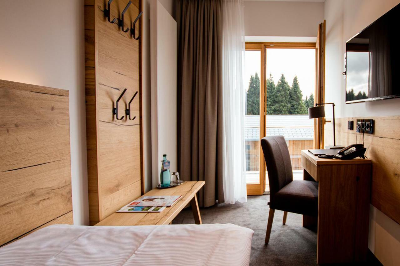 Hotel Tannenhaus 舍内克 外观 照片